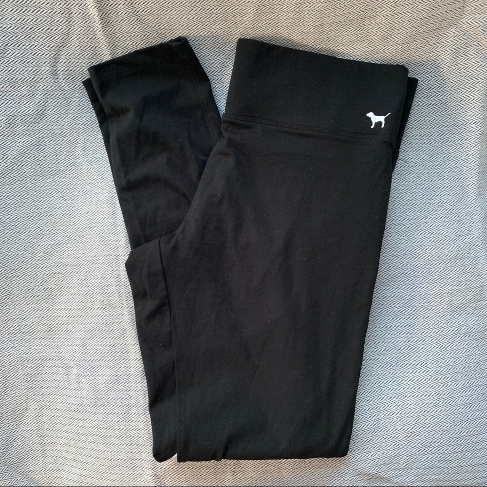 PINK Victoria’s Secret Yoga Leggings *NEVER USED*